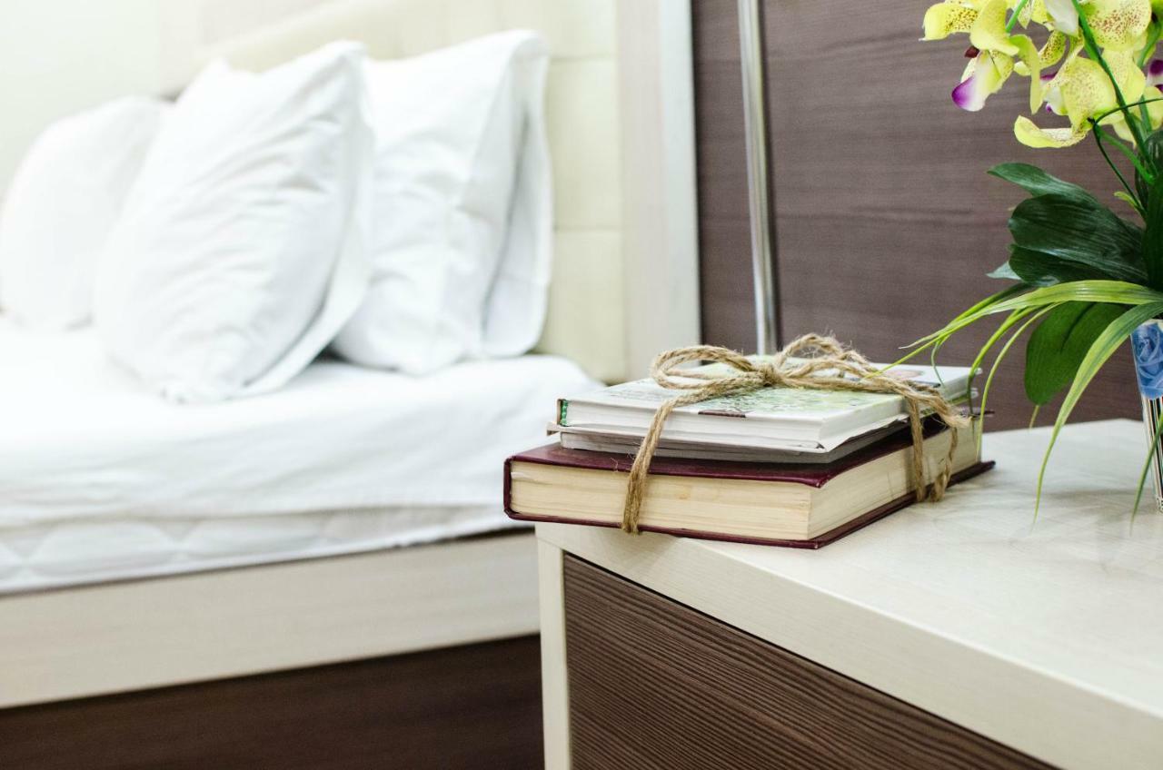 Luxury House Hotel Shymkent Ngoại thất bức ảnh