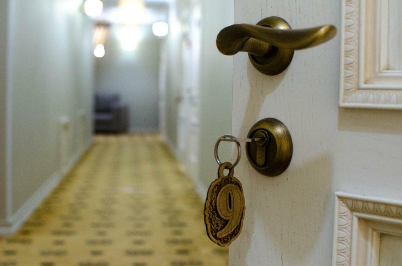 Luxury House Hotel Shymkent Ngoại thất bức ảnh